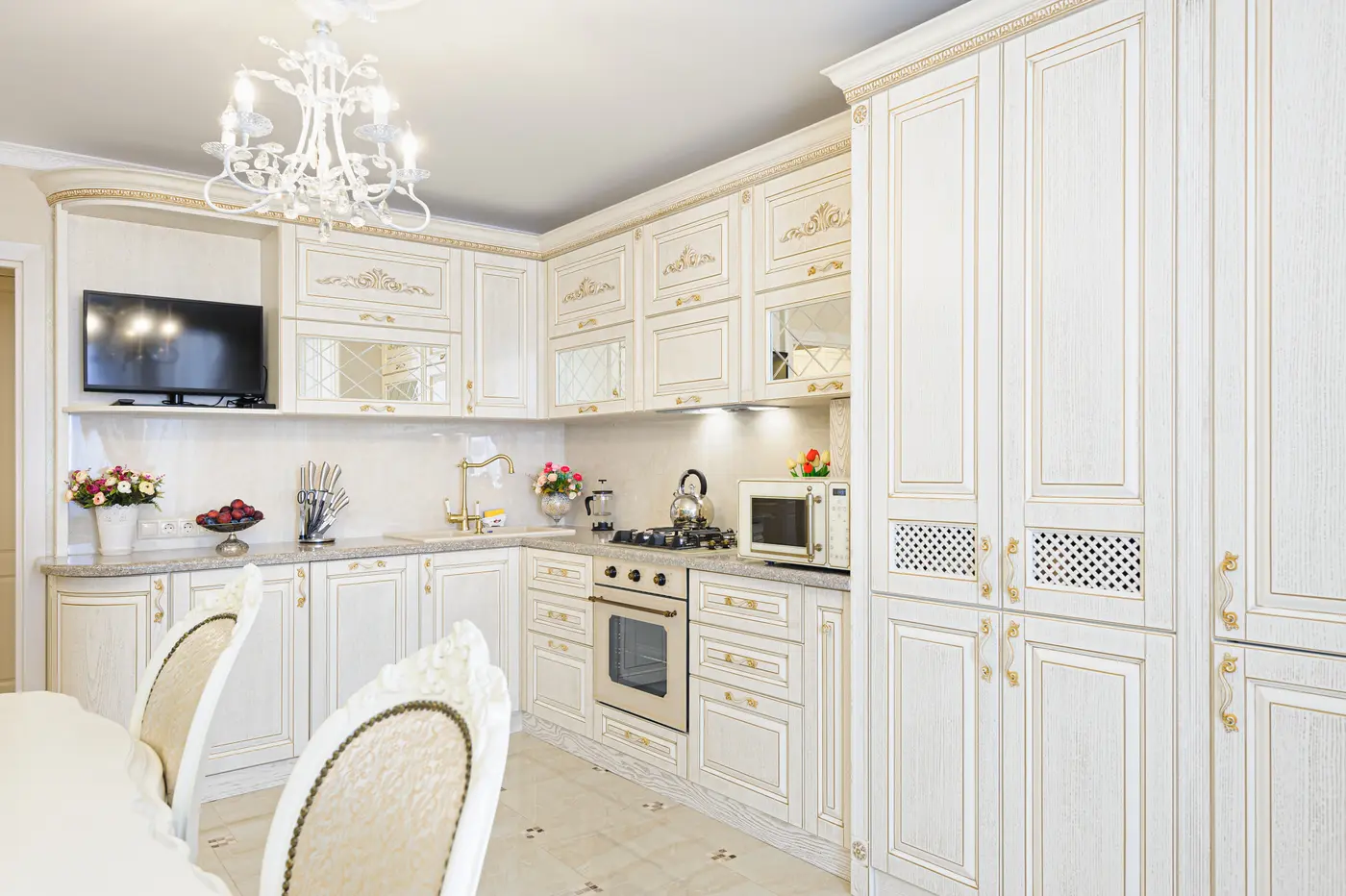 Glazed faux finish on cream cabinetry
